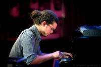 Fabian Almazan